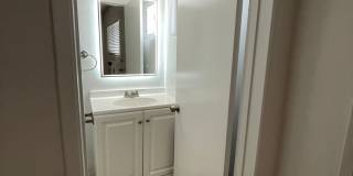 13952 Moorpark St. Gallery 20