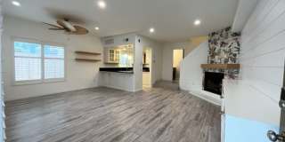 OB Beach House! 3 Bed 2.5 Bath A Block From the Water Gallery 1