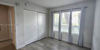 2535 NE 193rd St Gallery 19