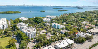 650 NE 64th St Gallery 22