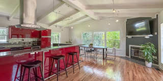 1044 Seminole Drive Gallery 28