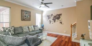 6217 ECLIPSE Circle Gallery 21