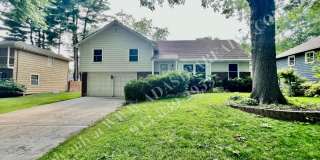 Lovely Home In Nall Hills-Available in AUGUST! Gallery 4