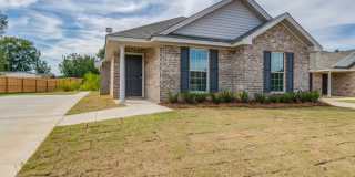 485 Country Club Drive Gallery 1