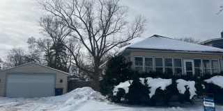 Lovely 2 Bedroom Southside Holland Gallery 1