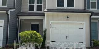 839 McKenzie Park Terrace Gallery 1