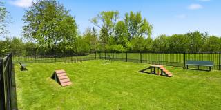 Deer Valley Apartments Gallery 7