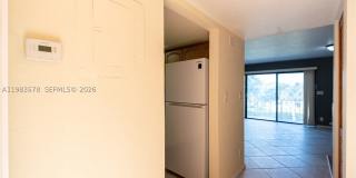 430 Commodore Dr Gallery 36