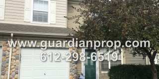 Shoreview Townhouse Available October 1, Open Floor Plan, Jacuzzi Tub, Fireplace, Attached Garage Gallery 1