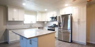 Charming 3-Bedroom Home in Manteca with Solar & Tesla Charger Gallery 9