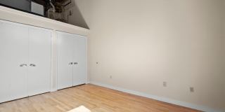 The Centerpoint The Centerpoint Gallery 12