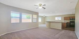 17605 W Crocus Drive Gallery 5