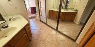 Cozy 3 bedroom, 2 bathroom home in Northeast Visalia Gallery 8