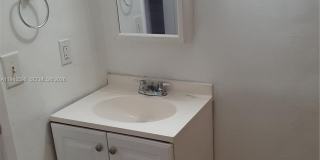 1921 SW 107th Ave Gallery 20