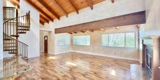 Beautiful Home, in Quiet Country Setting, Large, Private, Fenced Yard Space, with Landscaper Included! Gallery 8