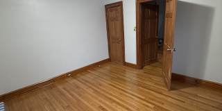 23 Harbison Avenue Gallery 7