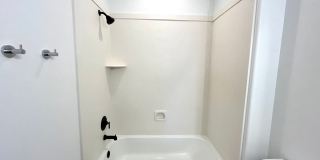 Townhome in Woodland Estates - Pool Access Gallery 22