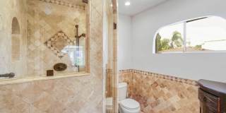 209 N Doheny Dr Gallery 17