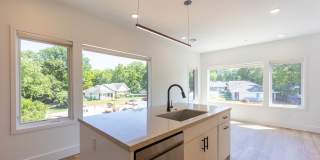 The Howard Gallery 22