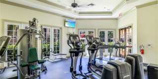 8940 Colonnades Court E Gallery 25