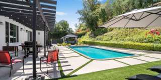 19067 Sprague Street Gallery 23