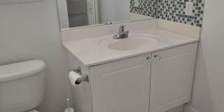 3674 Biltmore Avenue Gallery 18