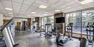 Move in special! Walk to Main Street and the Slopes! Amenities Abound! MOST UTILITIES Included! Garage! Move in special! Walk to Main Street and the Slopes! Amenities Abound! MOST UTILITIES Included! Garage! Gallery 28