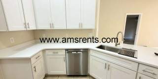 Spacious 3-bedroom 2 baths in Poinciana Gallery 12
