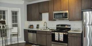 Aqua on 25th Gallery 9