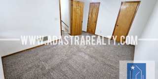 Beautiful Updated Duplex in Grandview-Available NOW!! Gallery 19