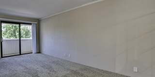 2820 N Arcadia Court Gallery 11