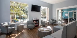 Jackson Square Apartments Gallery 5
