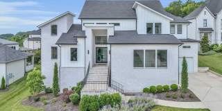 Modern Luxury in the Heart of Franklin Gallery 1