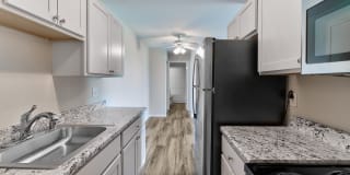 Glen Hills Apartments Gallery 2