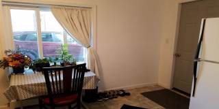 932 Emerald Street Gallery 3