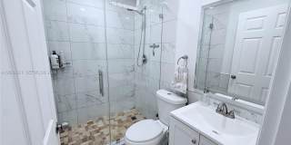 11020 SW 42nd Ter Gallery 12