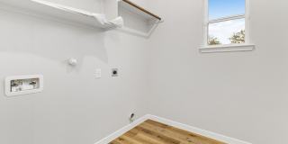 505 LINDEN AVE Gallery 18