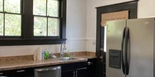 Lovely spacious 3 bedroom, 2 bath single family home! Gallery 11