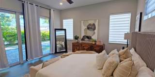 Bold Contemporary Sarasota Luxury Home. 4 Beds/ 4 Baths. Private Pool and Summer Grill. Gallery 27