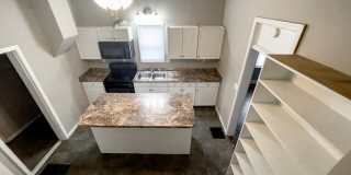 PRELEASING for AUGUST! Close to Campus Gallery 23