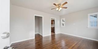 250 S Richmond Avenue Gallery 4