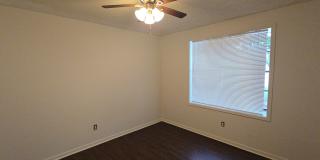 629 West Ridge Dr **Ask about our NO CASH DEPOSIT option!** Gallery 18