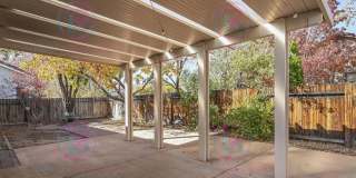 Spacious 4-Bedroom Home in Rosewood Lakes with Resort-Style Community Amenities Gallery 18