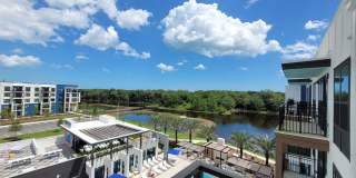 The Reef Oceanside Apartments Gallery 8