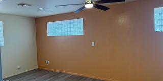 2101 W BETHANY HOME Road Gallery 32