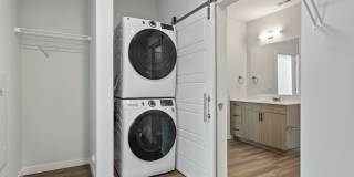 The Slater Gallery 16