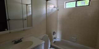 Convenient Location Gallery 6