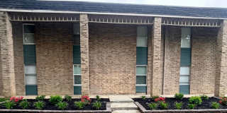 Tall Oaks Gallery 14