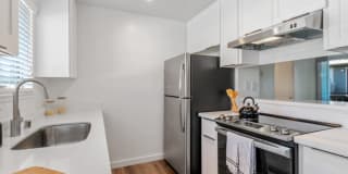 Pruneyard West Gallery 69