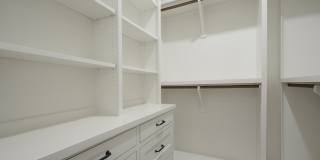 1208 W 22 1/2 St Gallery 16